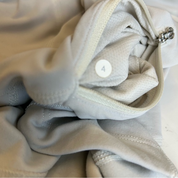 Lululemon half-Zip Jacket - Picture 9 of 9
